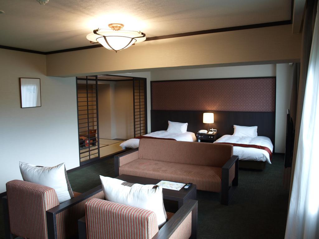 Royal Hotel Minami Hokkaido Shikabe Екстериор снимка