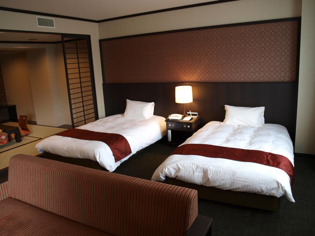 Royal Hotel Minami Hokkaido Shikabe Екстериор снимка